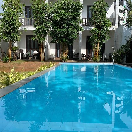 Kithula Boutique Hotel Хикадува Екстериор снимка