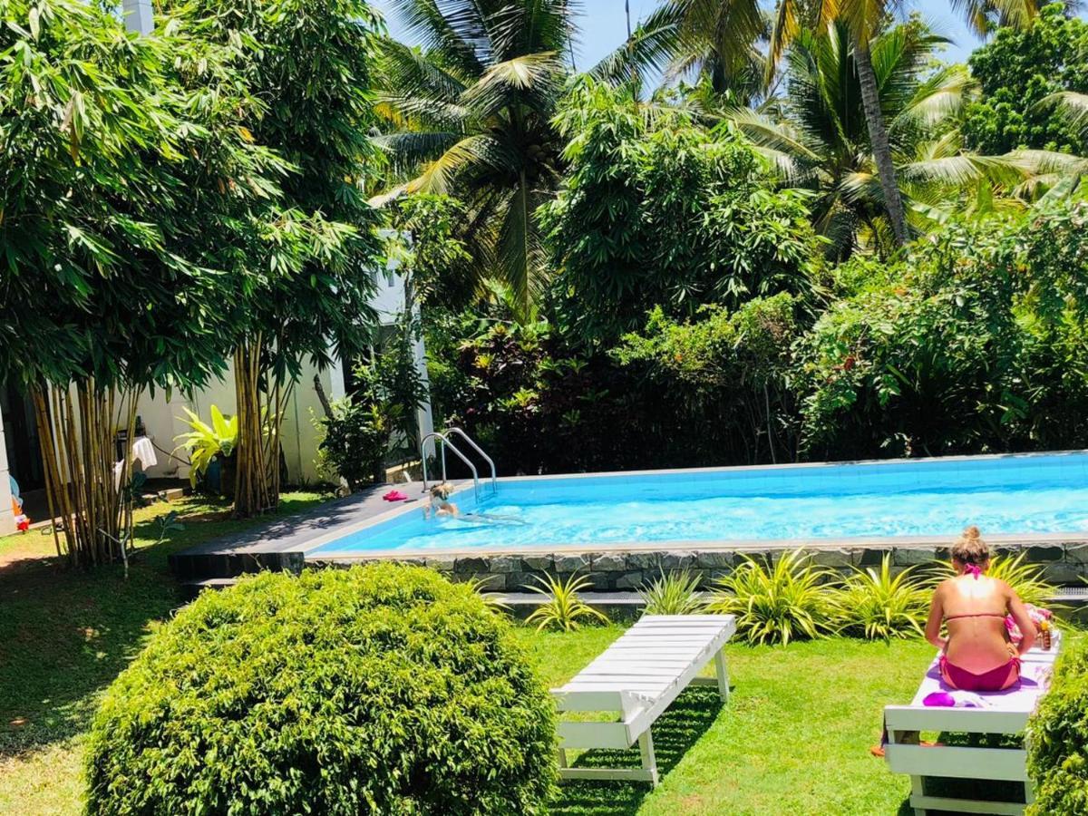 Kithula Boutique Hotel Хикадува Екстериор снимка